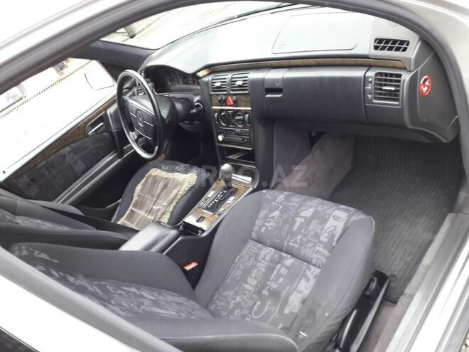 Mercedes E 230 1997, 452,100 km - 2.3 l - Masallı