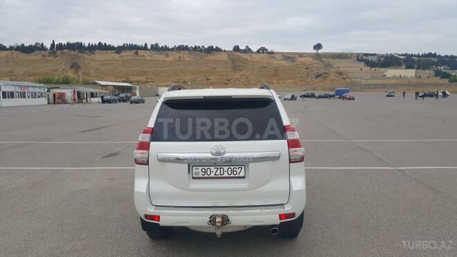 Toyota Prado 2015, 32,000 km - 2.7 l - Bakı