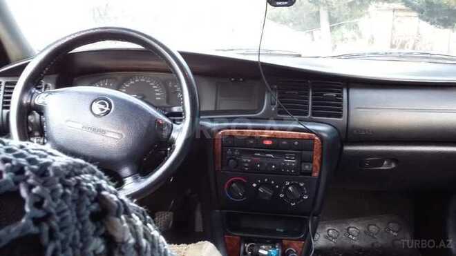 Opel Vectra 1999, 370,000 km - 1.6 л - Sumqayıt