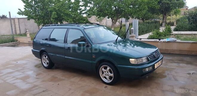 Volkswagen Passat 1996, 250,000 km - 2.0 l - Bakı