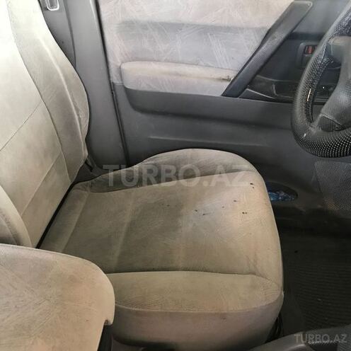 Mitsubishi Pajero 2002, 180,000 km - 0.2 l - Masallı