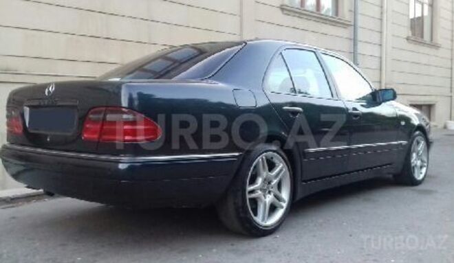 Mercedes E 280 1998, 286,635 km - 2.8 l - Bakı