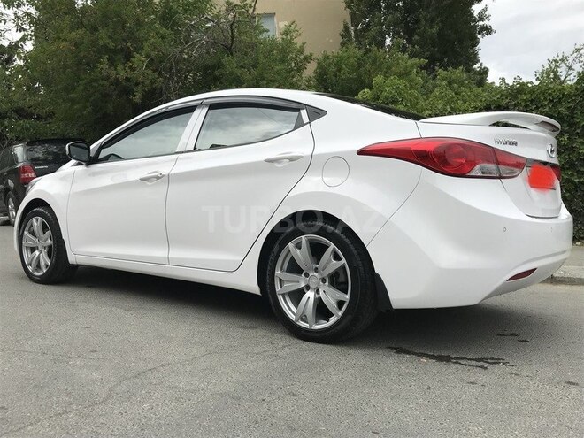 Hyundai Elantra 2013, 97,000 km - 1.6 l - Bakı