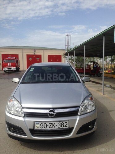 Opel Astra 2006, 192,000 km - 1.8 л - Bakı