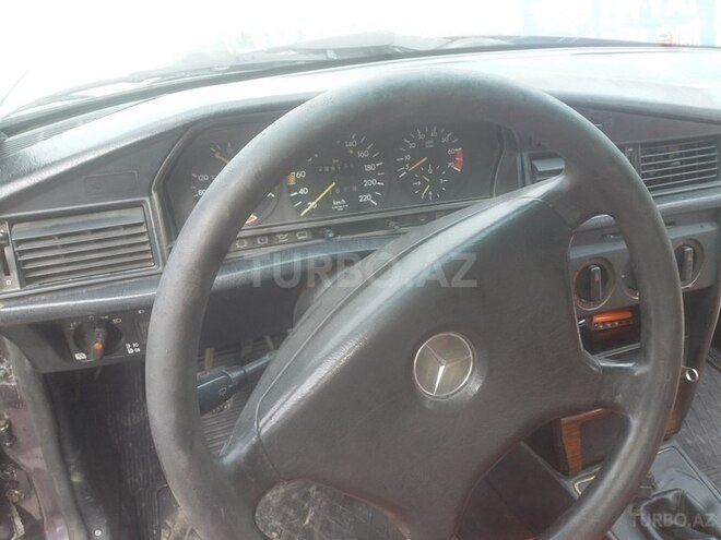 Mercedes 190 1992, 300,000 km - 2.0 l - Bakı