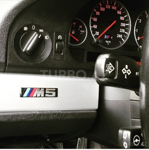 BMW 530 2002, 164,000 km - 0.3 l - Bakı