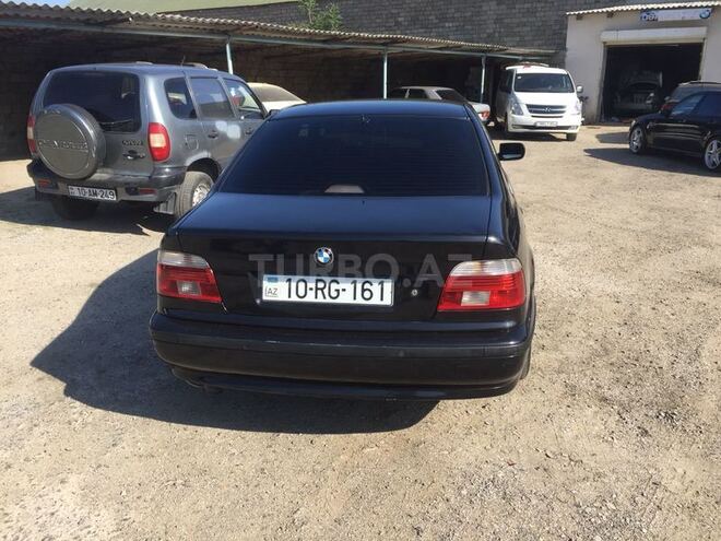 BMW 528 1996, 360,000 km - 2.8 л - Astara