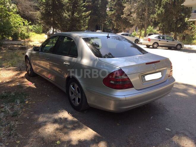 Mercedes E 220 2005, 340,000 km - 2.2 l - Bakı