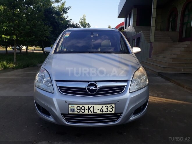 Opel Zafira 2008, 236,000 km - 0.2 л - Tovuz
