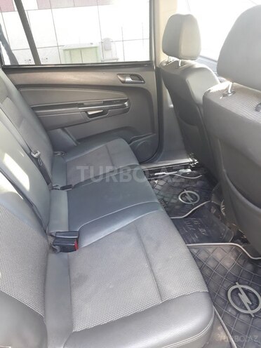 Opel Zafira 2008, 236,000 km - 0.2 л - Tovuz