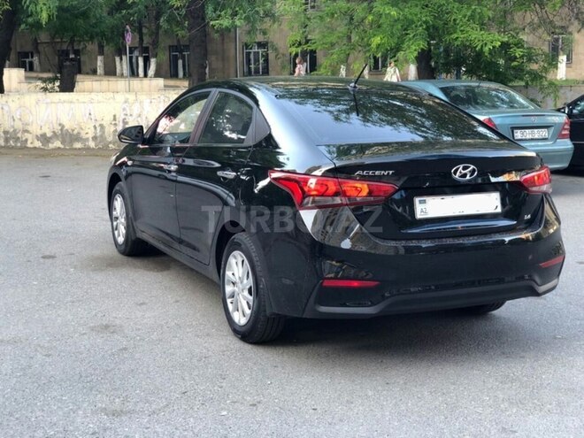 Hyundai Accent 2018, 1,600 km - 1.6 l - Sumqayıt