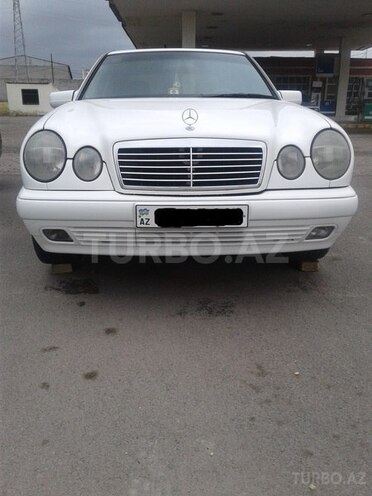 Mercedes E 280 1999, 383,333 km - 2.8 л - Gəncə