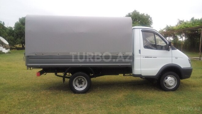 GAZ 330202-740 2005, 118,000 km - 2.3 l - Saatlı