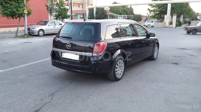 Opel Astra 2008, 300,000 km - 1.9 l - Bakı