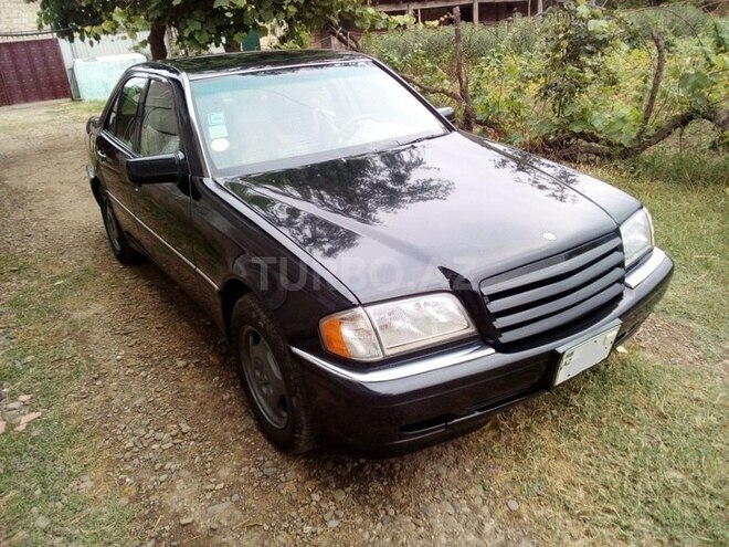 Mercedes C 230 1999, 215,742 km - 2.3 л - Masallı