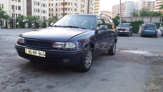 Opel Astra 1997, 225,000 km - 1.6 l - Bakı