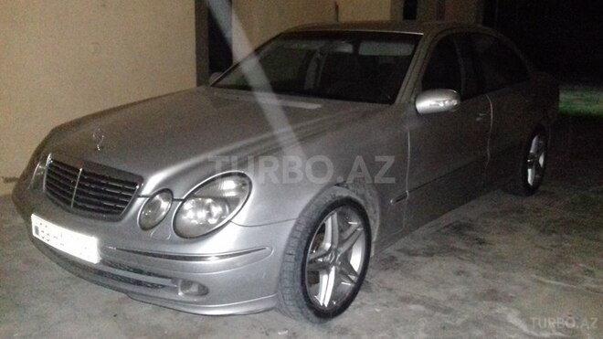 Mercedes E 220 2002, 278,982 km - 2.1 л - Sabirabad