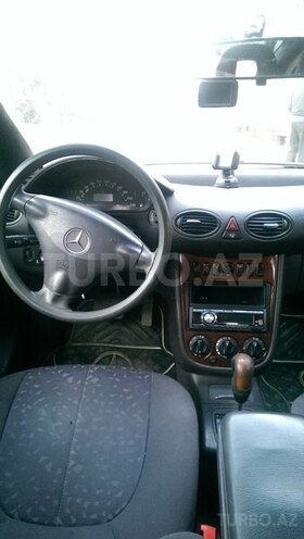 Mercedes A 160 2002, 200,000 km - 1.6 l - Qusar