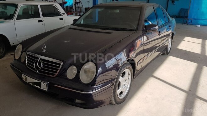Mercedes E 270 1999, 325,123 km - 2.7 l - Sumqayıt