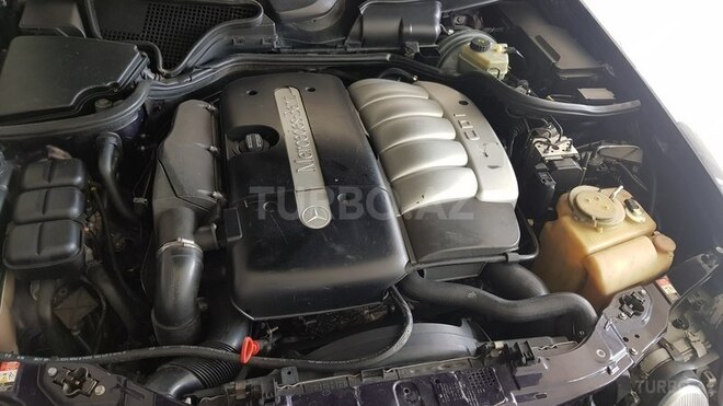 Mercedes E 270 1999, 325,123 km - 2.7 l - Sumqayıt