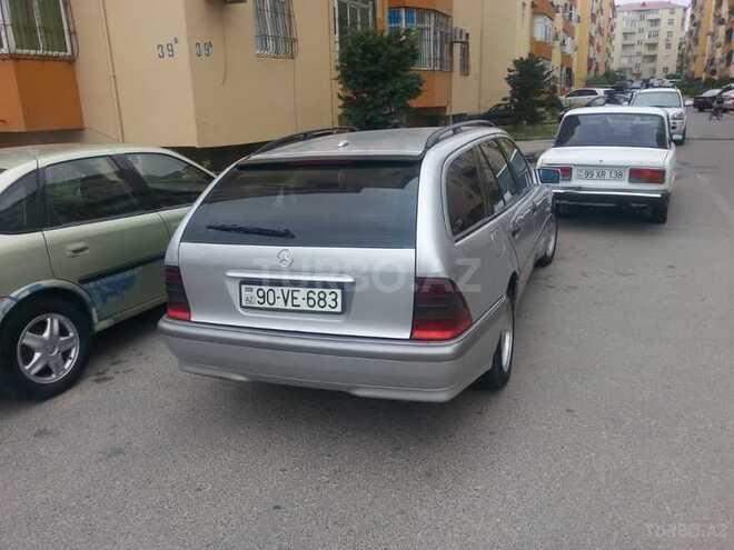 Mercedes C 220 1999, 299,990 km - 2.2 l - Bakı