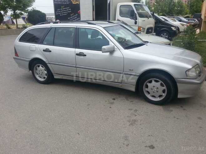Mercedes C 220 1999, 299,990 km - 2.2 l - Bakı