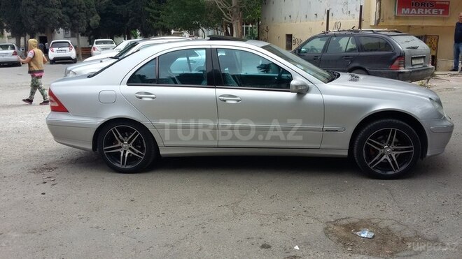 Mercedes C 180 2000, 283,400 km - 1.8 l - Bakı