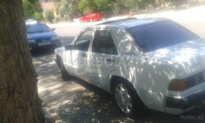 Mercedes 190 1991, 390,000 km - 2.0 l - Bakı