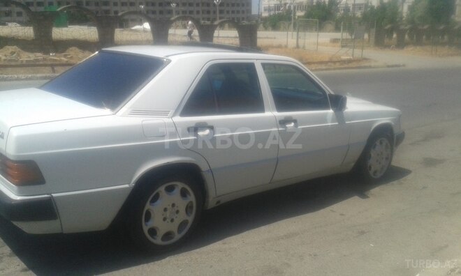 Mercedes 190 1991, 390,000 km - 2.0 l - Bakı