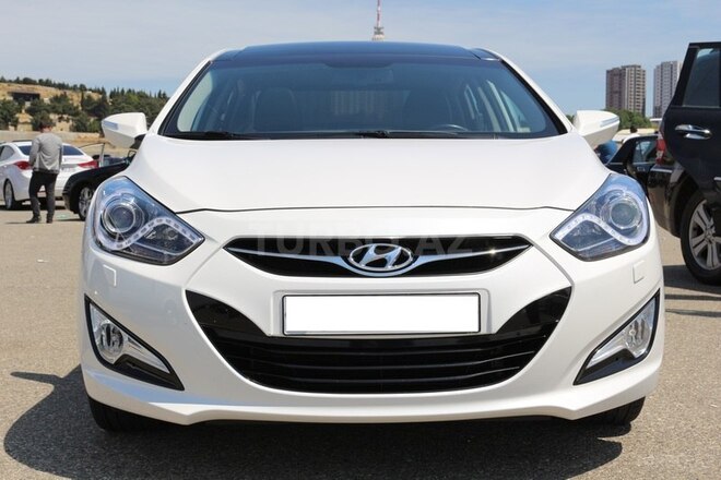 Hyundai i40 2014, 100,000 km - 2.0 l - Bakı