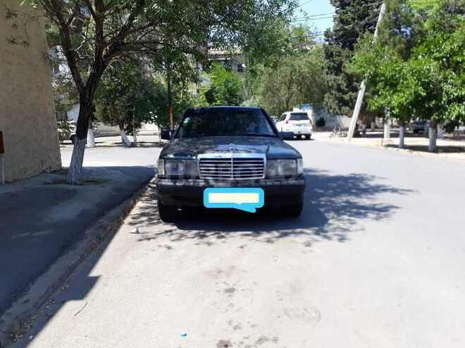 Mercedes 190 1993, 450,512 km - 1.8 l - Sumqayıt