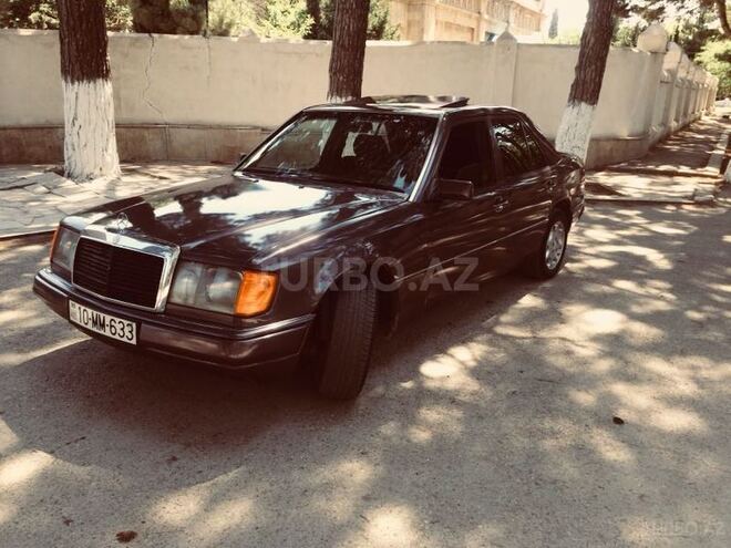 Mercedes E 200 1990, 238,000 km - 2.0 l - Xırdalan