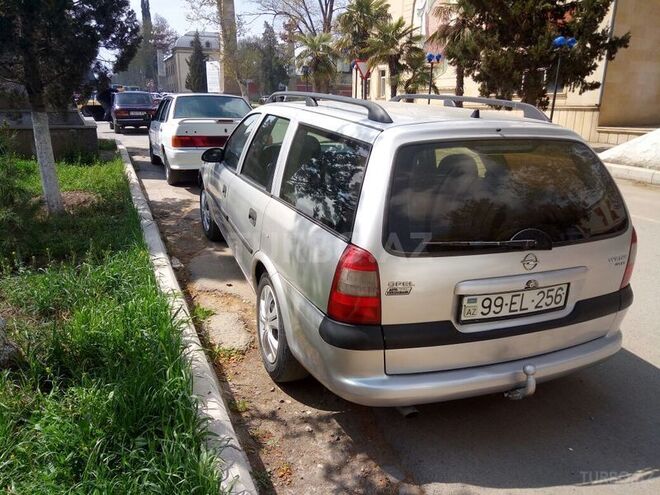Opel Vectra 1998, 2,600,001 km - 2.0 л - Gəncə