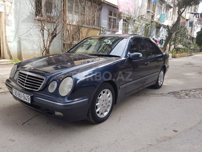 Mercedes E 240 2000, 198,000 km - 2.6 l - Bakı