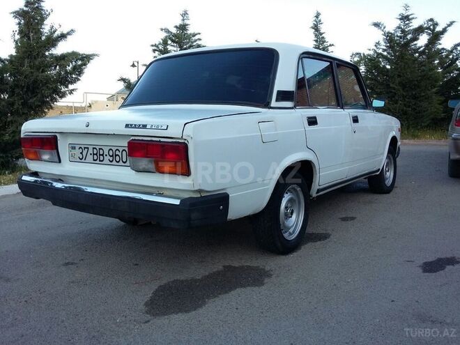 LADA (VAZ) 2107 1983, 323,000 km - 1.3 л - Bakı