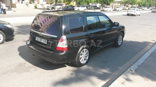 Subaru Forester 2007, 235,000 km - 2.0 л - Bakı