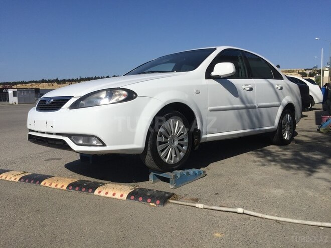 Daewoo Gentra 2014, 113,777 km - 1.5 l - Bakı