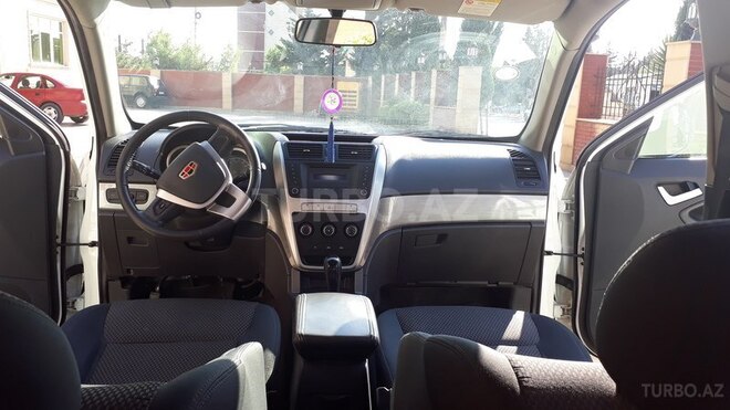 Geely  2013, 42,500 km - 2.4 l - Bakı