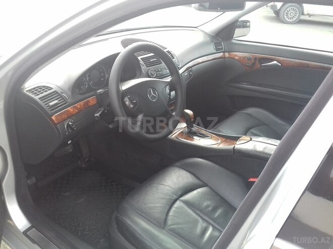 Mercedes E 320 2003, 252,000 km - 3.2 l - Gəncə