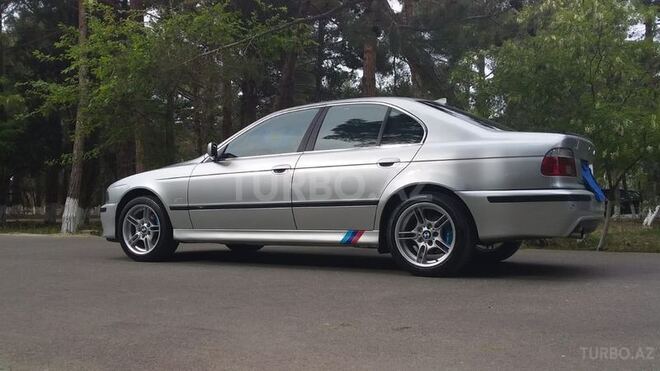 BMW 523 1999, 270,000 km - 2.5 l - Sumqayıt