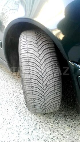 Mercedes E 220 1999, 365,478 km - 2.2 л - Bakı