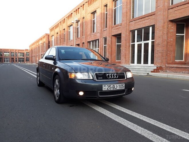 Audi A4 2002, 211,322 km - 1.8 l - Gəncə