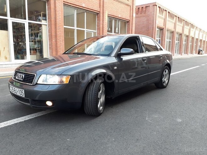 Audi A4 2002, 211,322 km - 1.8 l - Gəncə