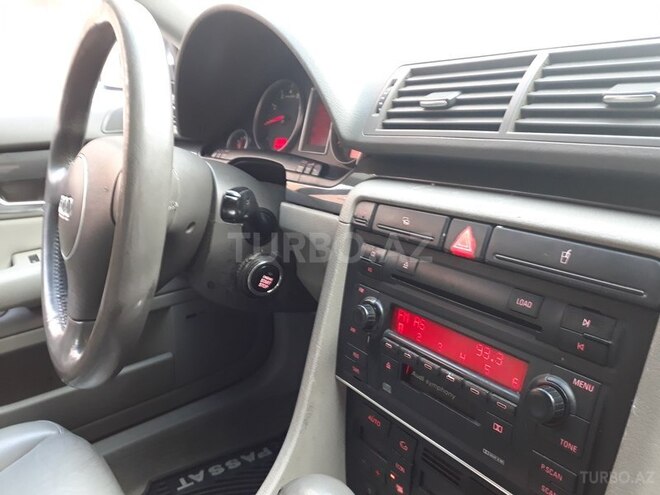 Audi A4 2002, 211,322 km - 1.8 l - Gəncə