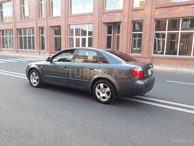 Audi A4 2002, 211,322 km - 1.8 l - Gəncə