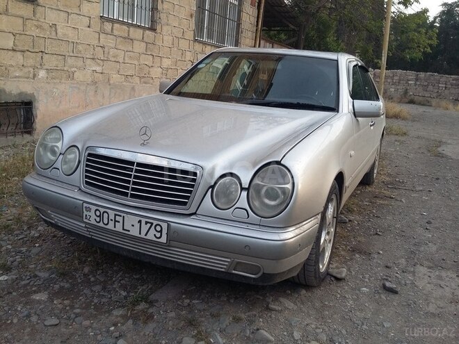 Mercedes E 230 1997, 334,000 km - 2.3 л - Gəncə