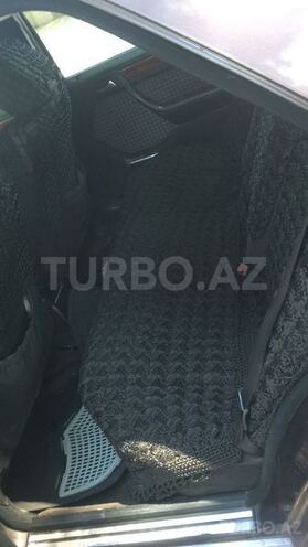 Mercedes E 200 1990, 332,000 km - 2.0 l - Sumqayıt
