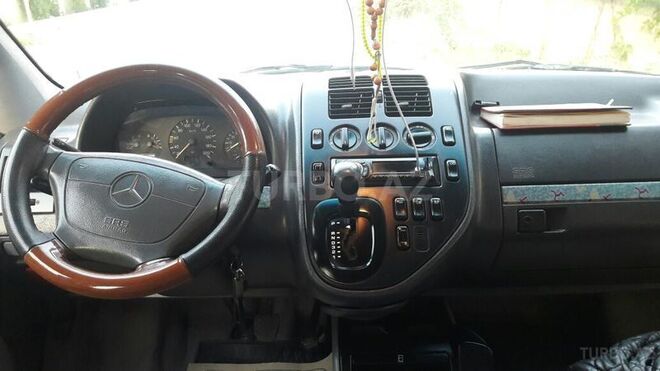 Mercedes Vito 1998, 354,000 km - 2.3 l - Bakı