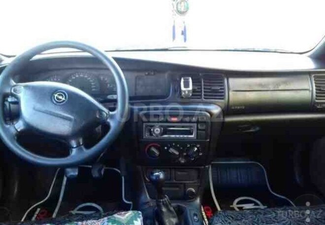 Opel Vectra 1996, 405,000 km - 1.6 l - Bakı
