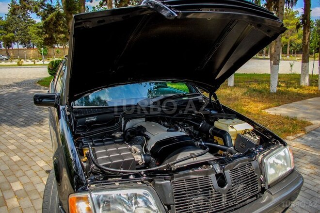 Mercedes C 230 2000, 221,000 km - 2.3 l - İmişli